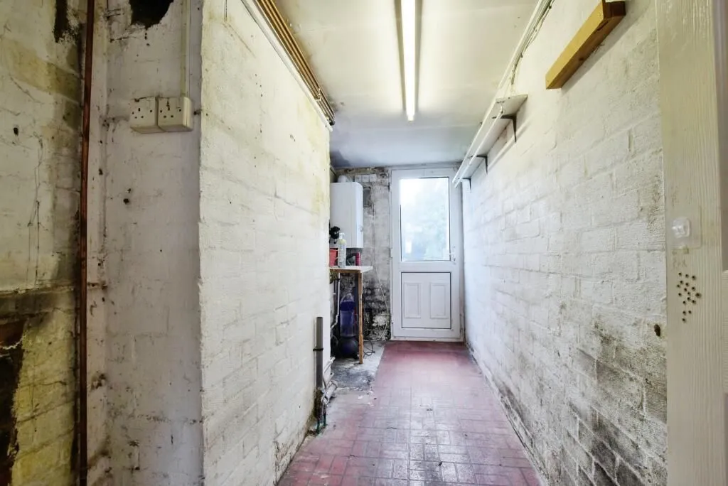 Knutsford, Cheshire, WA16 9AN - Online Properties