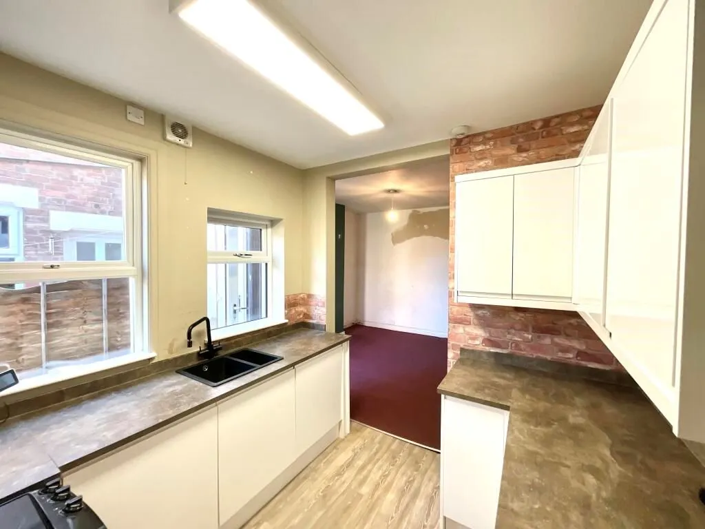 Gedling, Nottingham, Nottinghamshire, NG4 3JZ - Online Properties