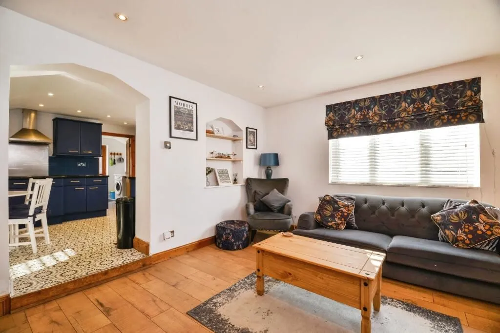 Grosmont, Whitby, North Yorkshire, YO22 5PD - Online Properties