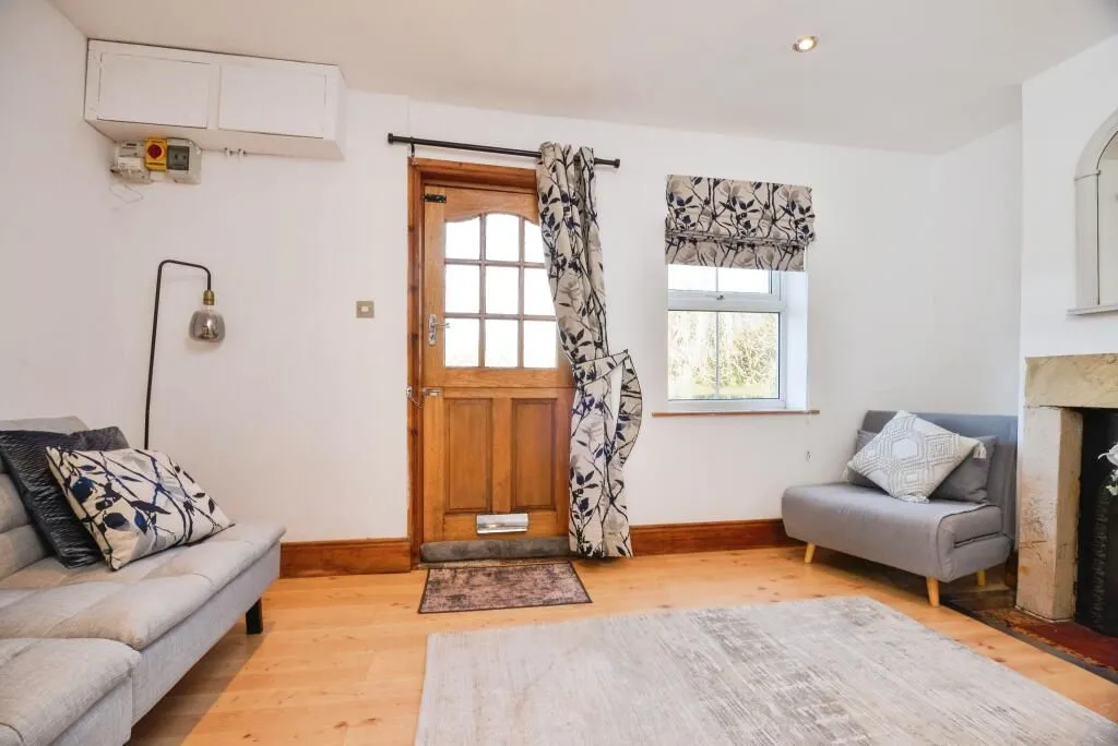 Grosmont, Whitby, North Yorkshire, YO22 5PD - Online Properties