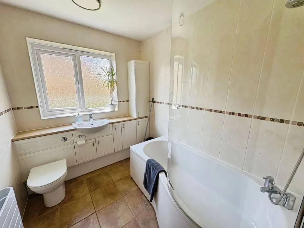 Smithy Bank, Alton, Stoke-on-Trent, Staffordshire, ST10 4AE - Online Properties