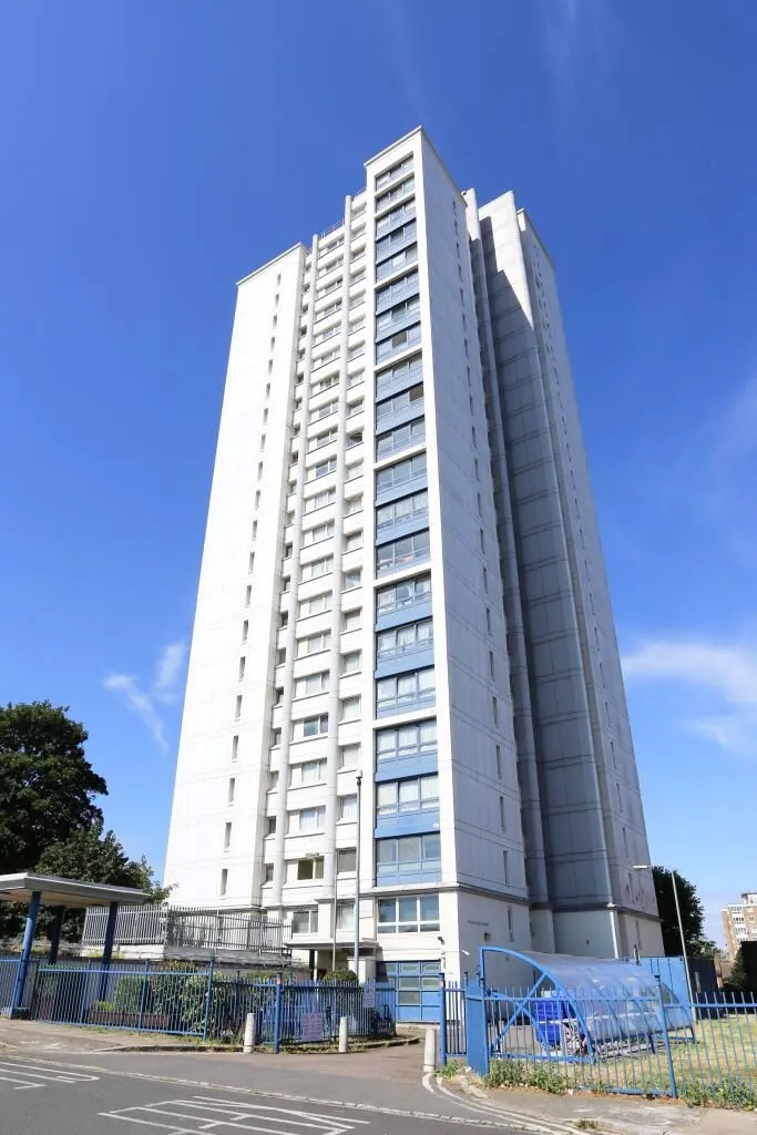 London, SE18 7NL - Online Properties