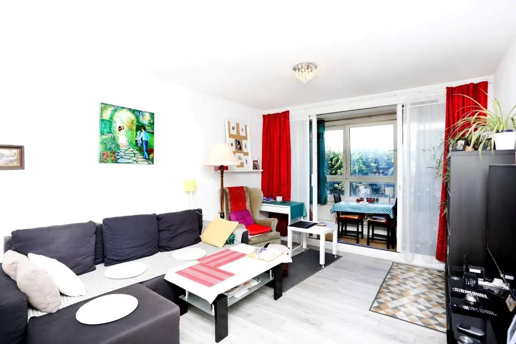 London, SE18 7NL - Online Properties