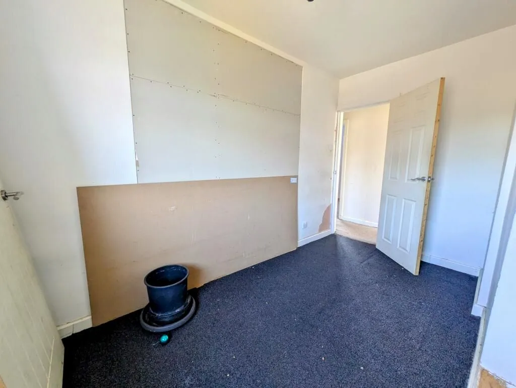 Clayton, Bradford, West Yorkshire, BD14 6EX - Online Properties