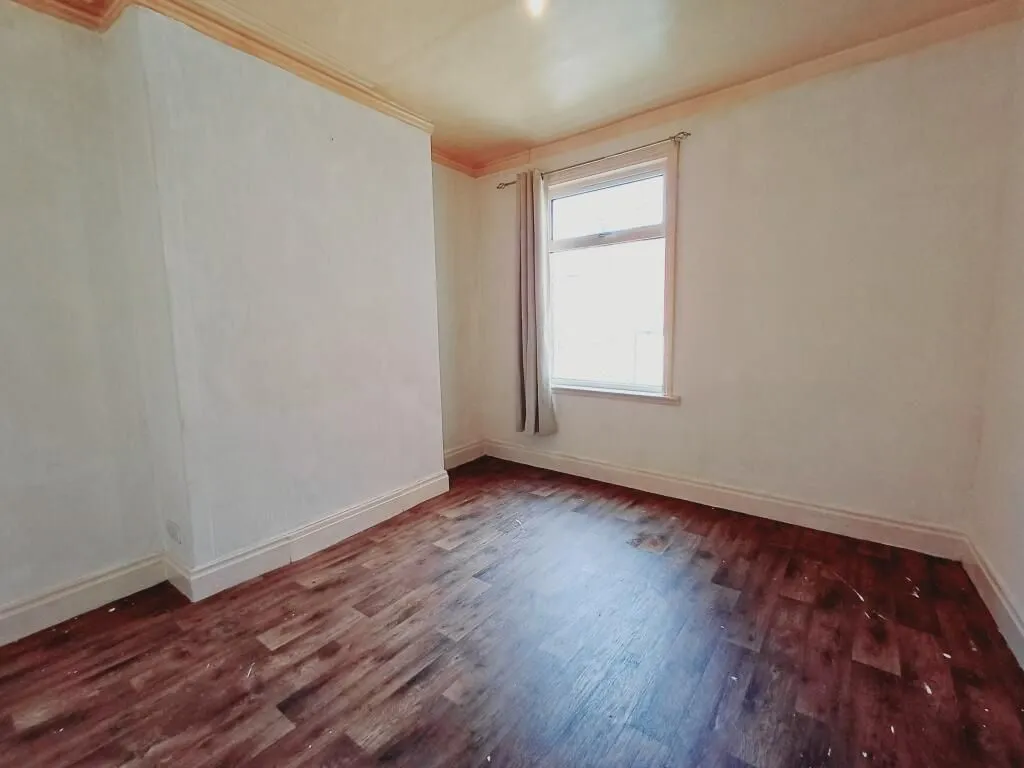 Darlington, County Durham, DL1 5DS - Online Properties