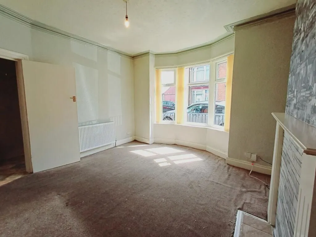 Darlington, County Durham, DL1 5DS - Online Properties