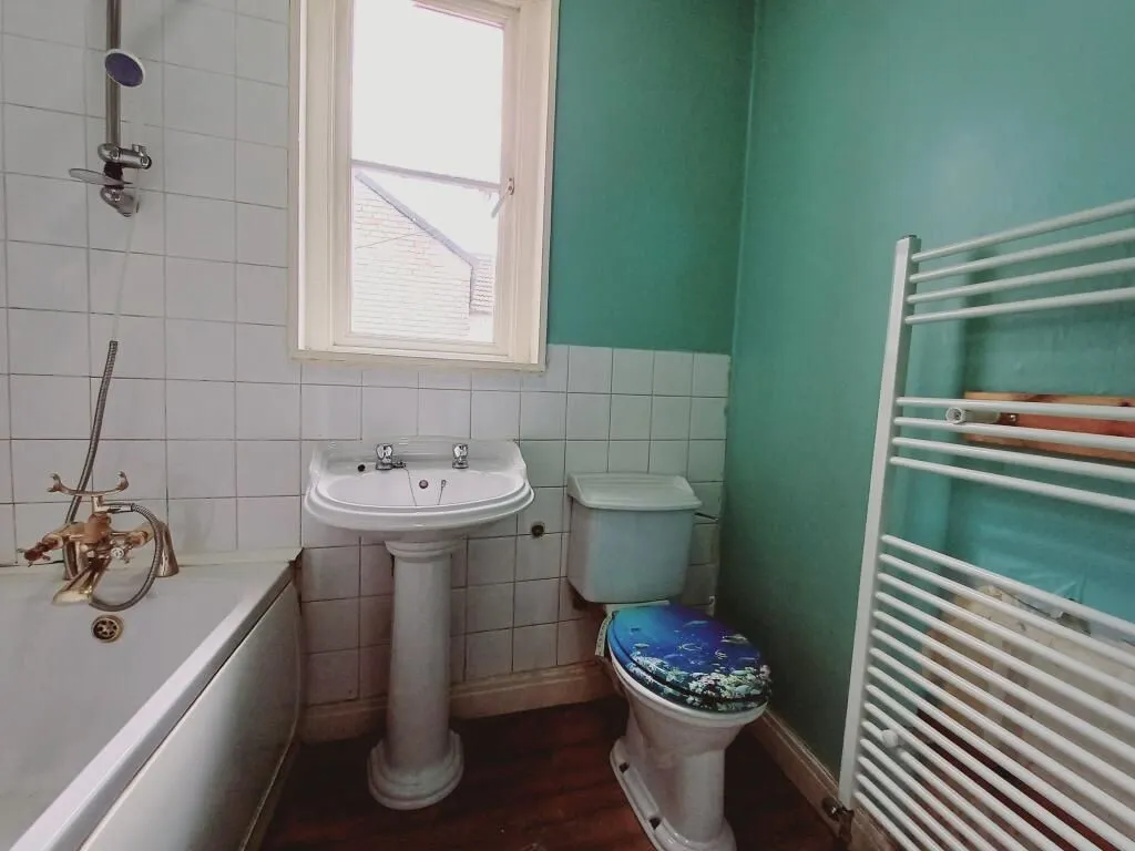 Darlington, County Durham, DL1 5DS - Online Properties