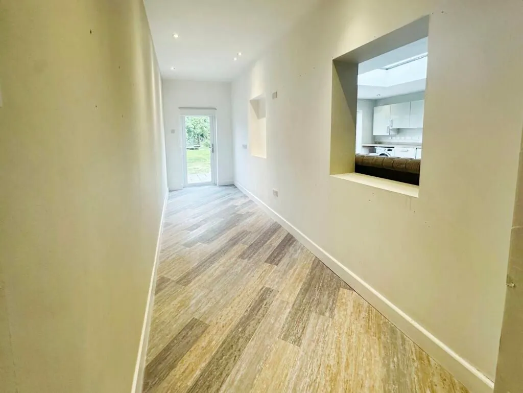 Codsall, Wolverhampton, West Midlands, WV8 1HZ - Online Properties