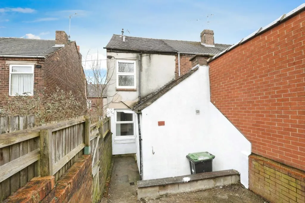 Smallthorne, Stoke-on-Trent, Staffordshire, ST6 1LG - Online Properties