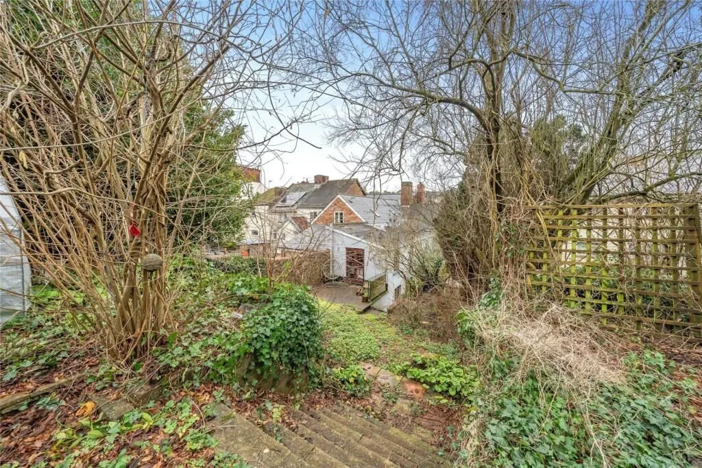High Street, Crediton, Devon, EX17 3AE - Online Properties
