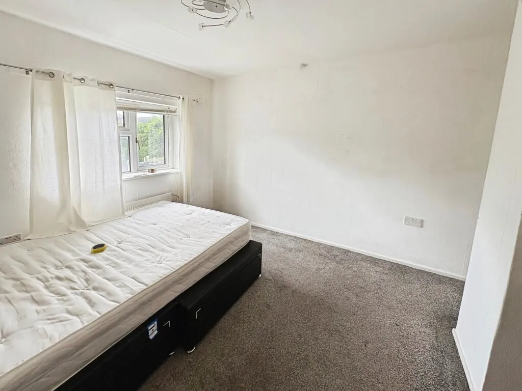 Stoke-on-Trent, Staffordshire, ST2 9JN - Online Properties