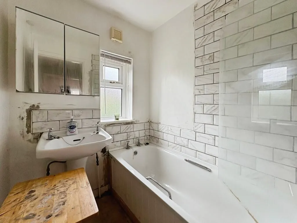 Stoke-on-Trent, Staffordshire, ST2 9JN - Online Properties