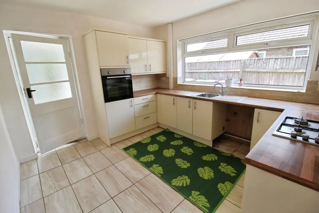 Bracebridge Heath, Lincoln, Lincolnshire, LN4 2QU - Online Properties
