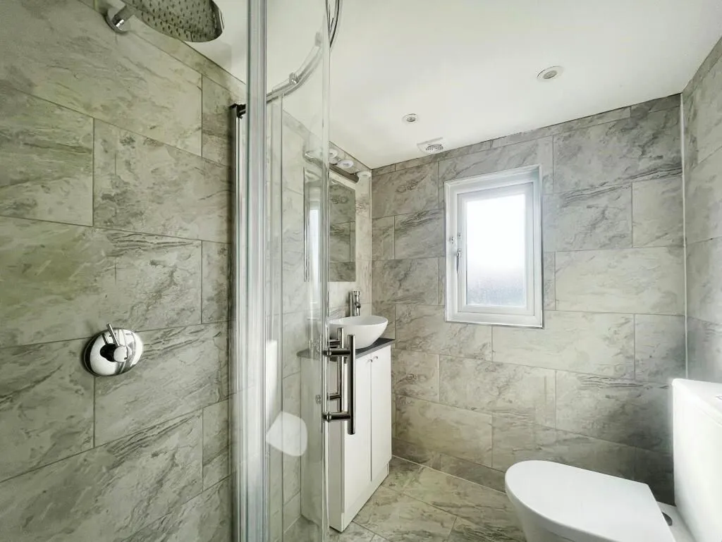 Liverpool, Merseyside, L15 7LG - Online Properties