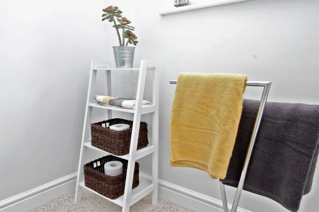 Hull, North Humberside, HU3 6HP - Online Properties