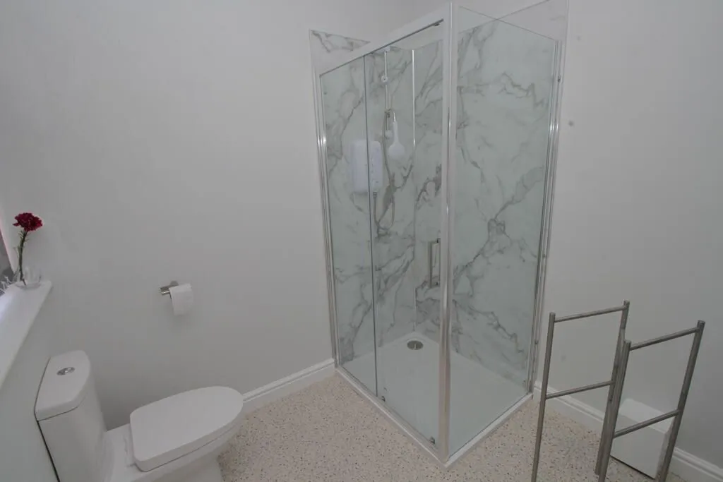 Hull, North Humberside, HU3 6HP - Online Properties