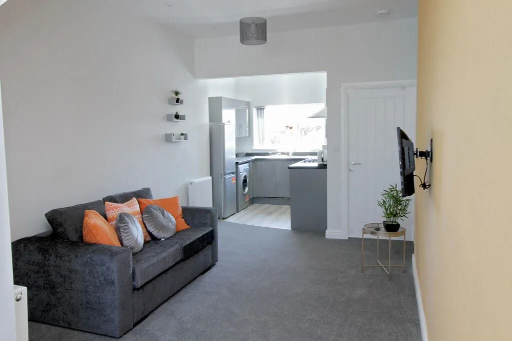 Hull, North Humberside, HU3 6HP - Online Properties