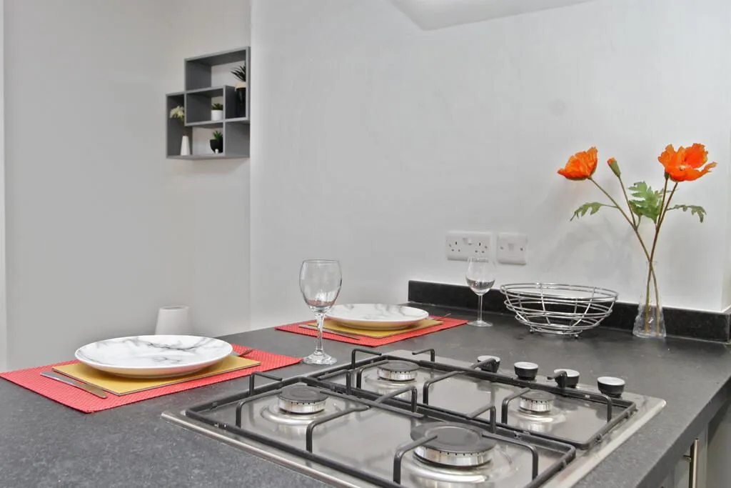 Hull, North Humberside, HU3 6HP - Online Properties