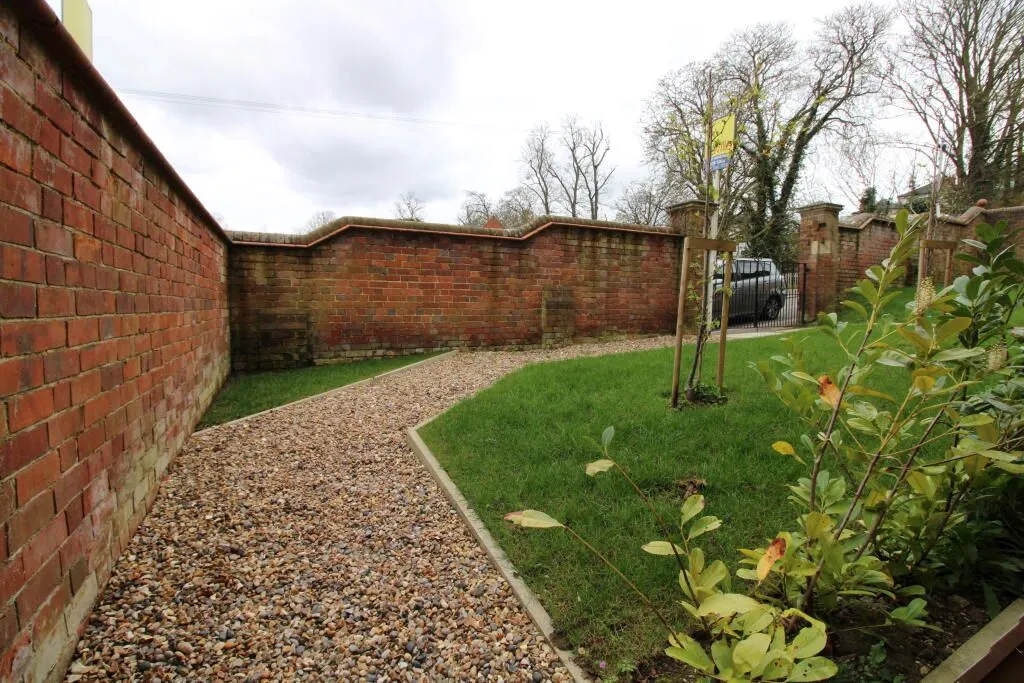 39 Brunswick Hill, Reading, Berkshire, RG1 7YU - Online Properties