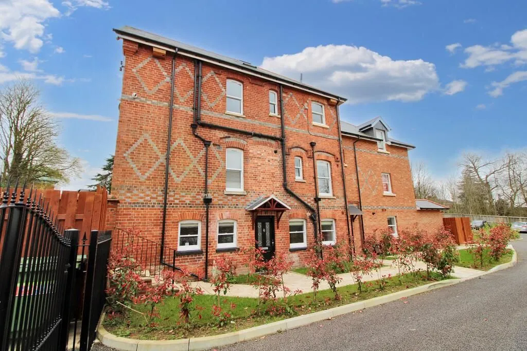 39 Brunswick Hill, Reading, Berkshire, RG1 7YU - Online Properties
