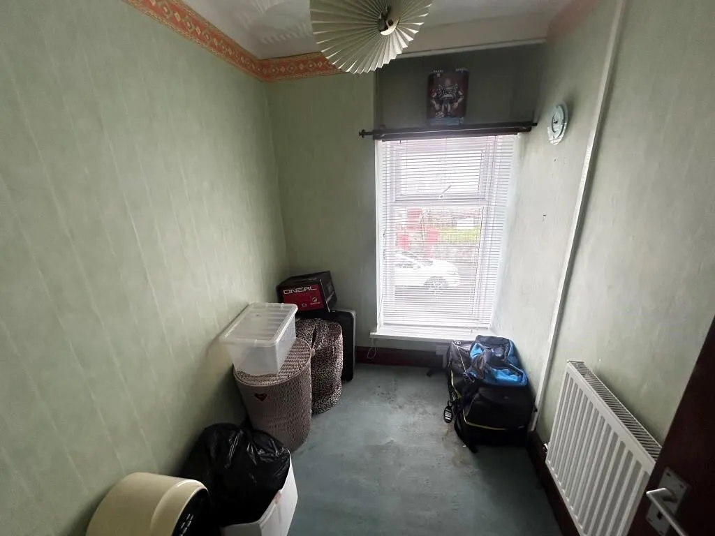Treorchy, Mid Glamorgan, CF42 6PG - Online Properties