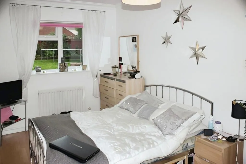 Chelmsford, Essex, CM1 7HB - Online Properties