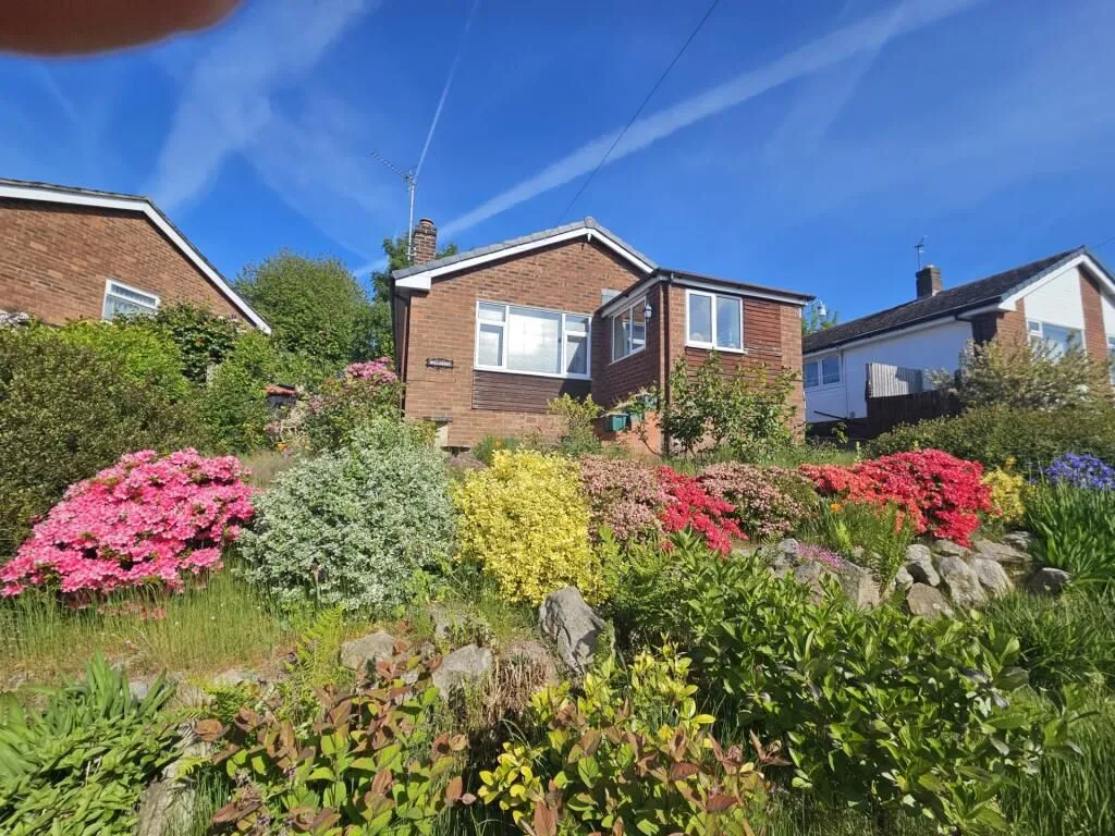 Tarporley, Cheshire, CW6 0DD - Online Properties