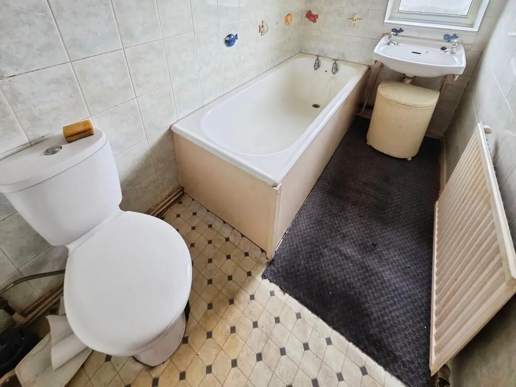 Grimethorpe, Barnsley, South Yorkshire, S72 7LF - Online Properties