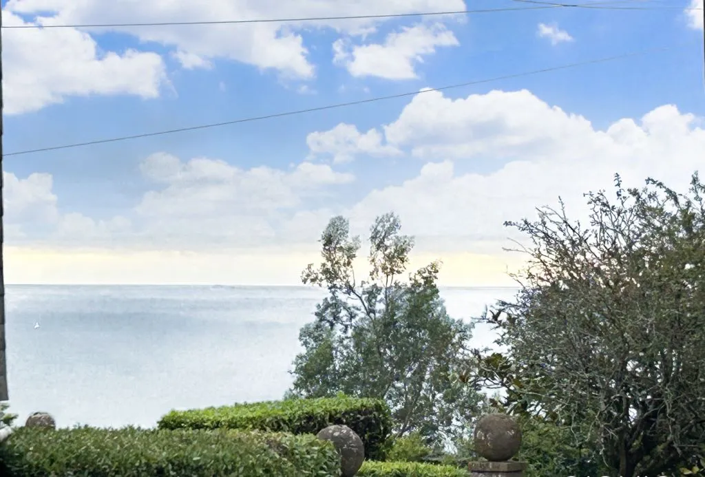 Totnes Road, Strete, Dartmouth, Devon, TQ6 0RU - Online Properties