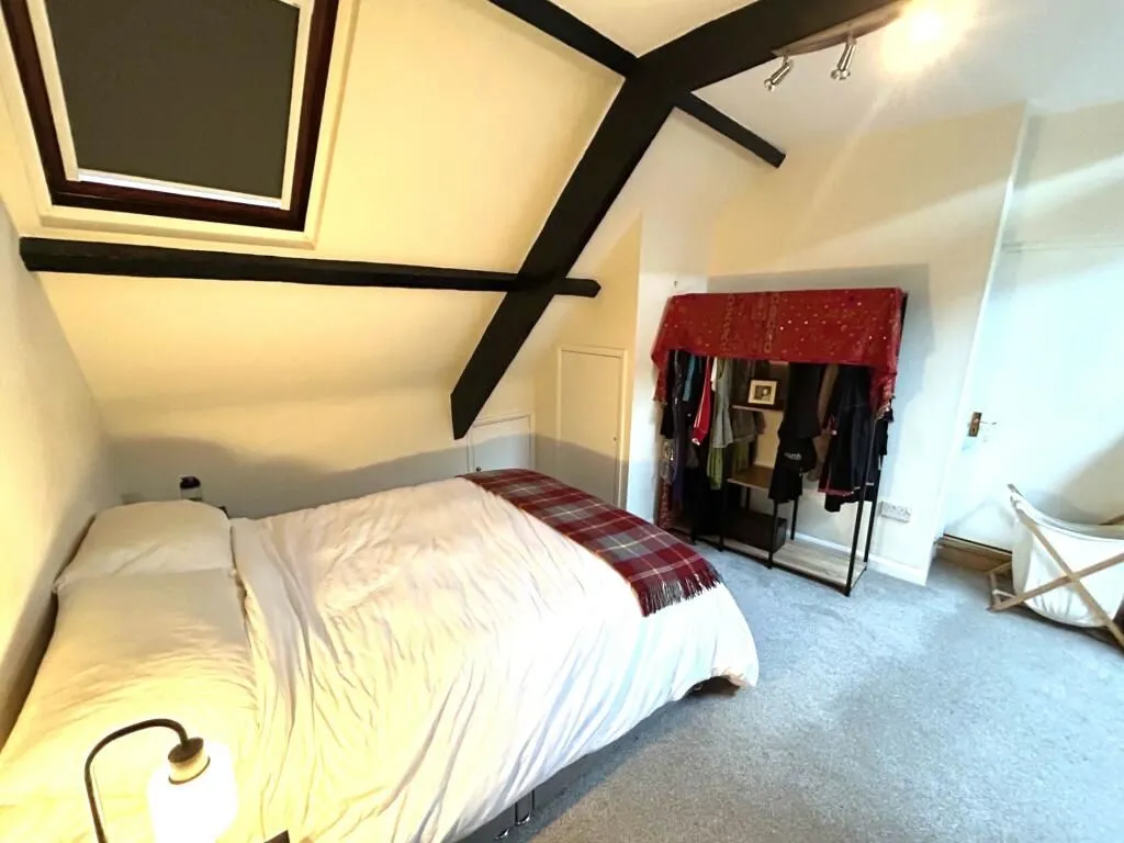 Totnes Road, Strete, Dartmouth, Devon, TQ6 0RU - Online Properties
