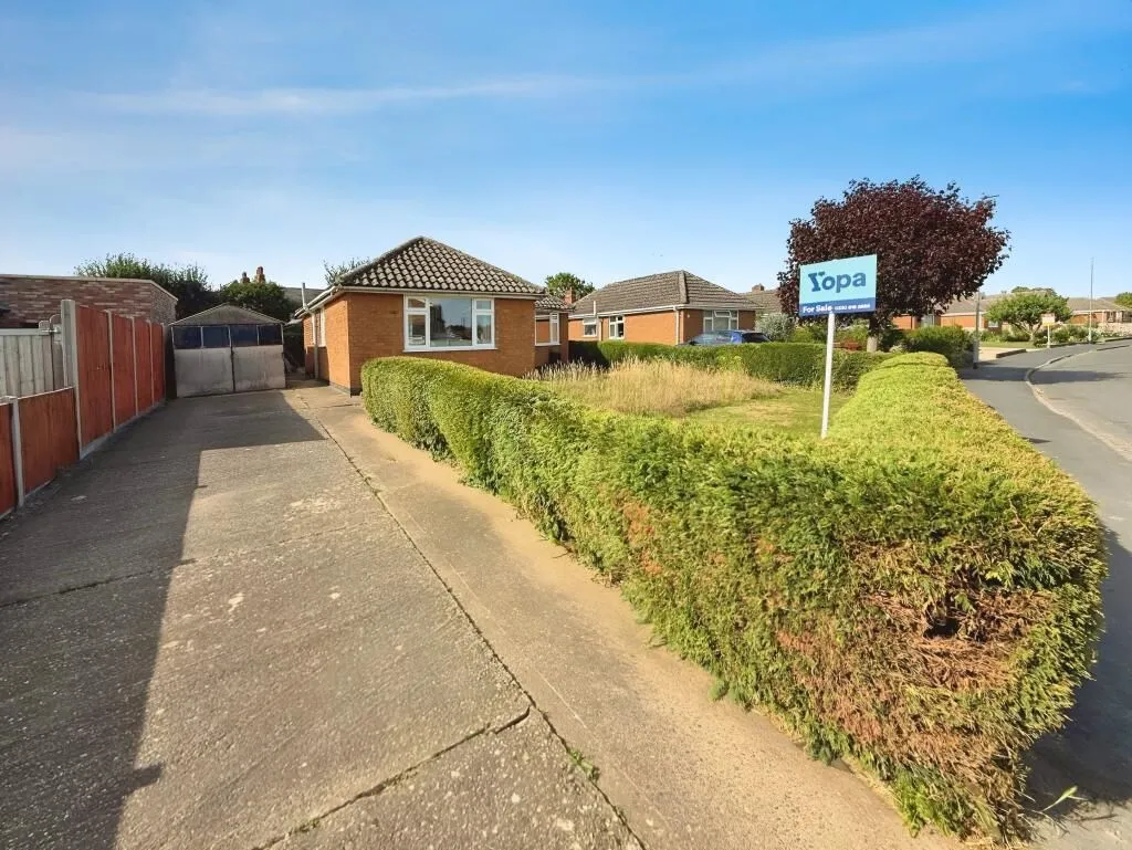 Saxilby, Lincoln, Lincolnshire, LN1 2HY - Online Properties