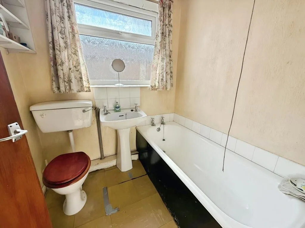 Saxilby, Lincoln, Lincolnshire, LN1 2HY - Online Properties