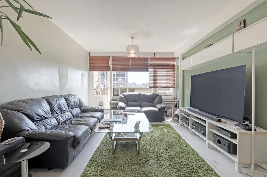 Dunbridge House, Highcliffe Drive, London, SW15 4QD - Online Properties