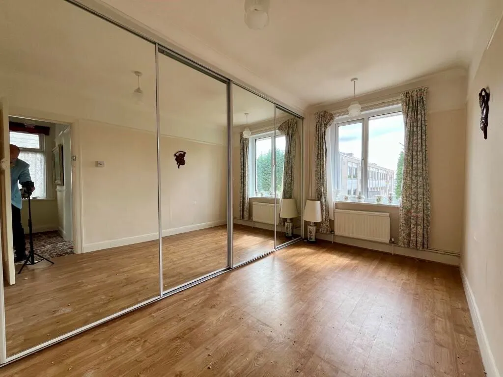 Southampton, Hampshire, SO15 8PG - Online Properties