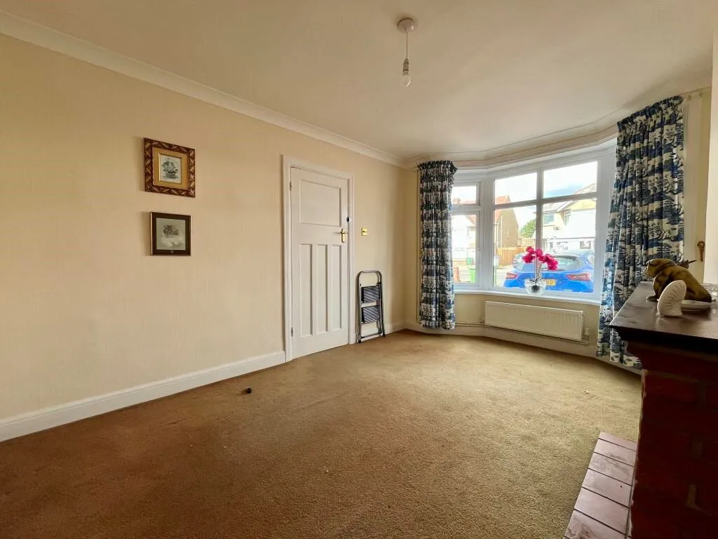 Southampton, Hampshire, SO15 8PG - Online Properties