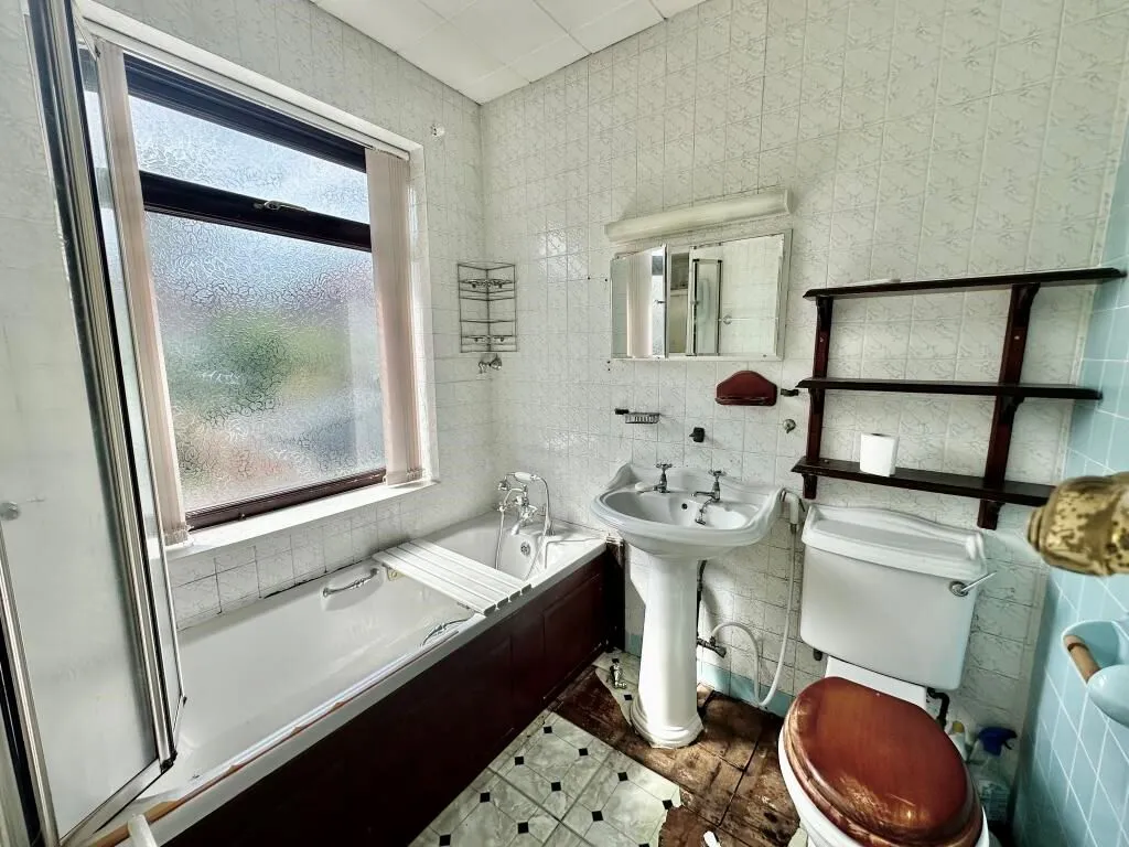 Sheffield, South Yorkshire, S6 2NJ - Online Properties