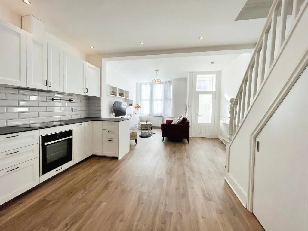 Liverpool, Merseyside, L15 5BD - Online Properties