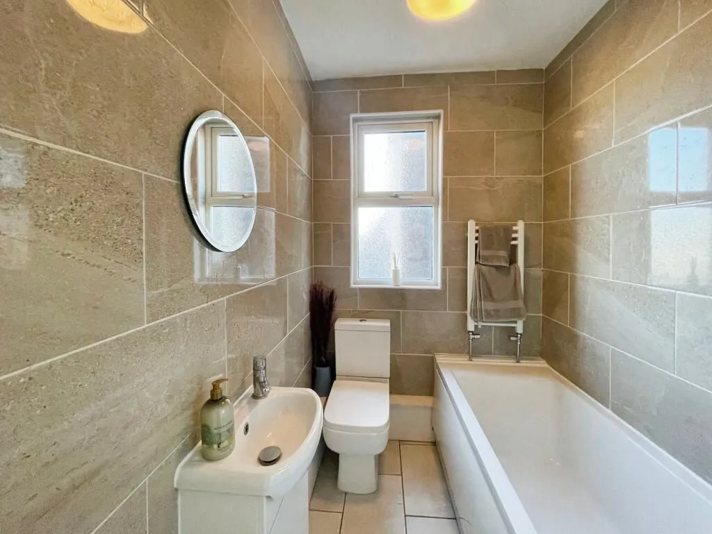 Liverpool, Merseyside, L15 5BD - Online Properties