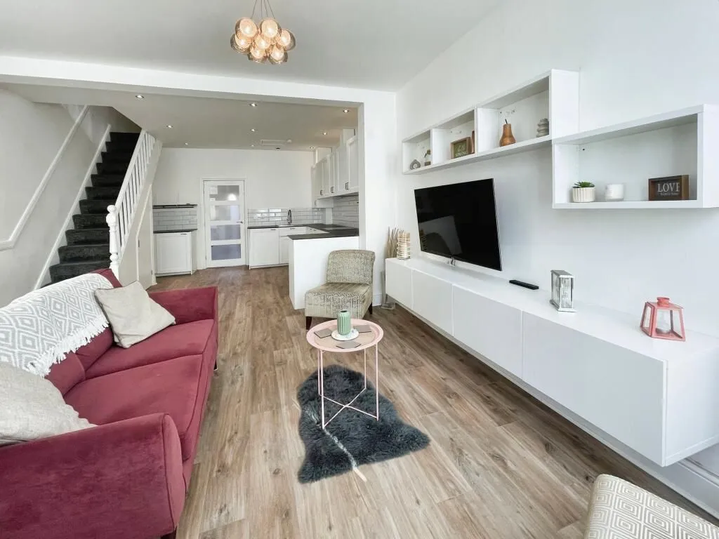 Liverpool, Merseyside, L15 5BD - Online Properties