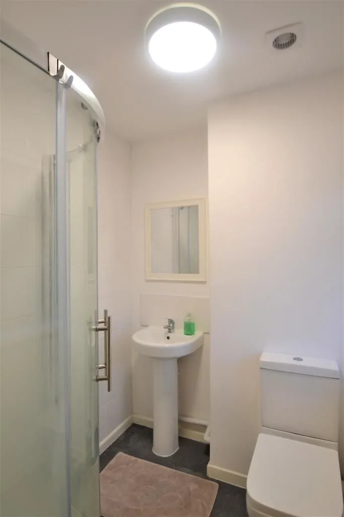 Corby, Northamptonshire, NN18 0SL - Online Properties