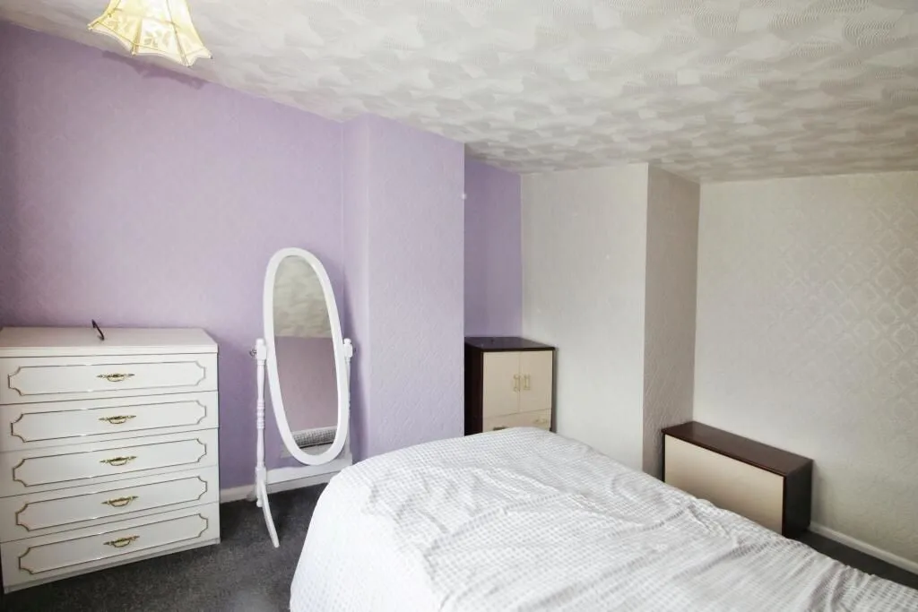 Grimsby, South Humberside, DN33 1HG - Online Properties