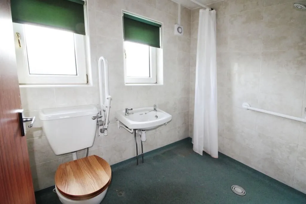 Grimsby, South Humberside, DN33 1HG - Online Properties