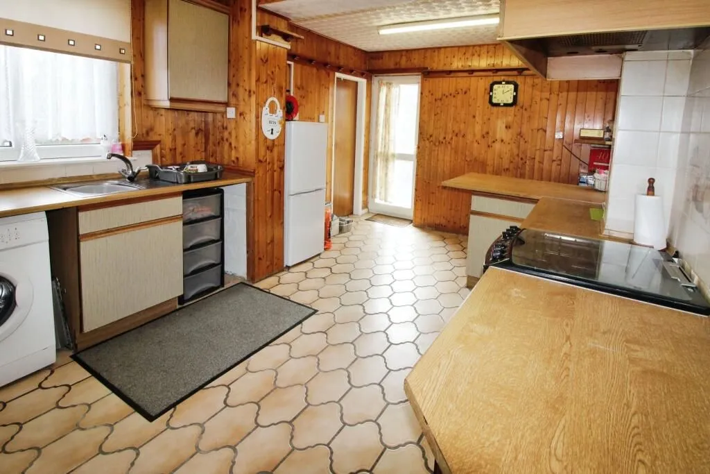 Grimsby, South Humberside, DN33 1HG - Online Properties