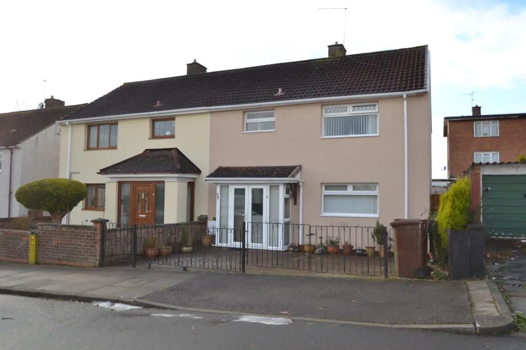 Corby, Northamptonshire, NN18 0NT - Online Properties