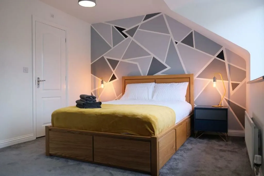 Brooklands, Milton Keynes, Buckinghamshire, MK10 7FF - Online Properties