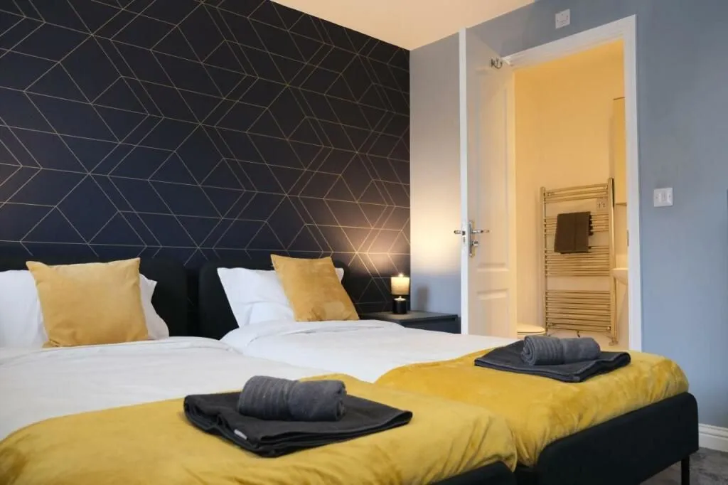 Brooklands, Milton Keynes, Buckinghamshire, MK10 7FF - Online Properties