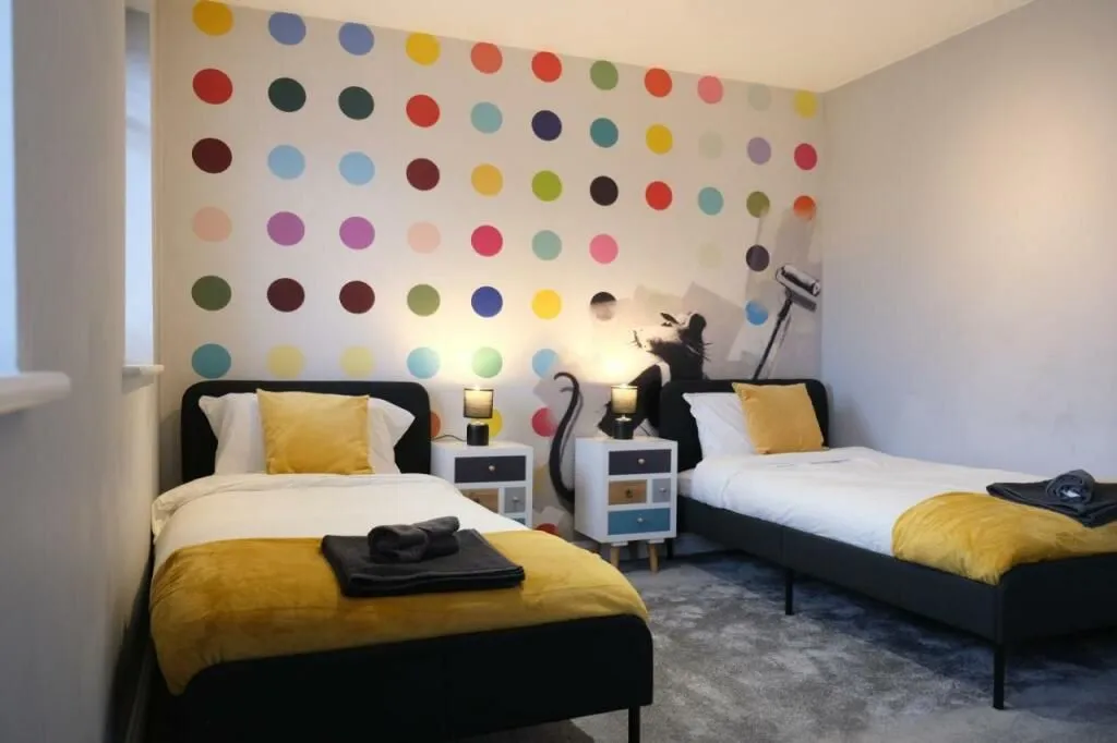Brooklands, Milton Keynes, Buckinghamshire, MK10 7FF - Online Properties