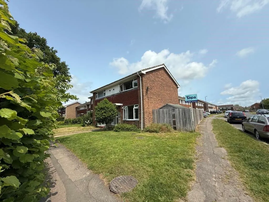 Hailsham, East Sussex, BN27 3DF - Online Properties