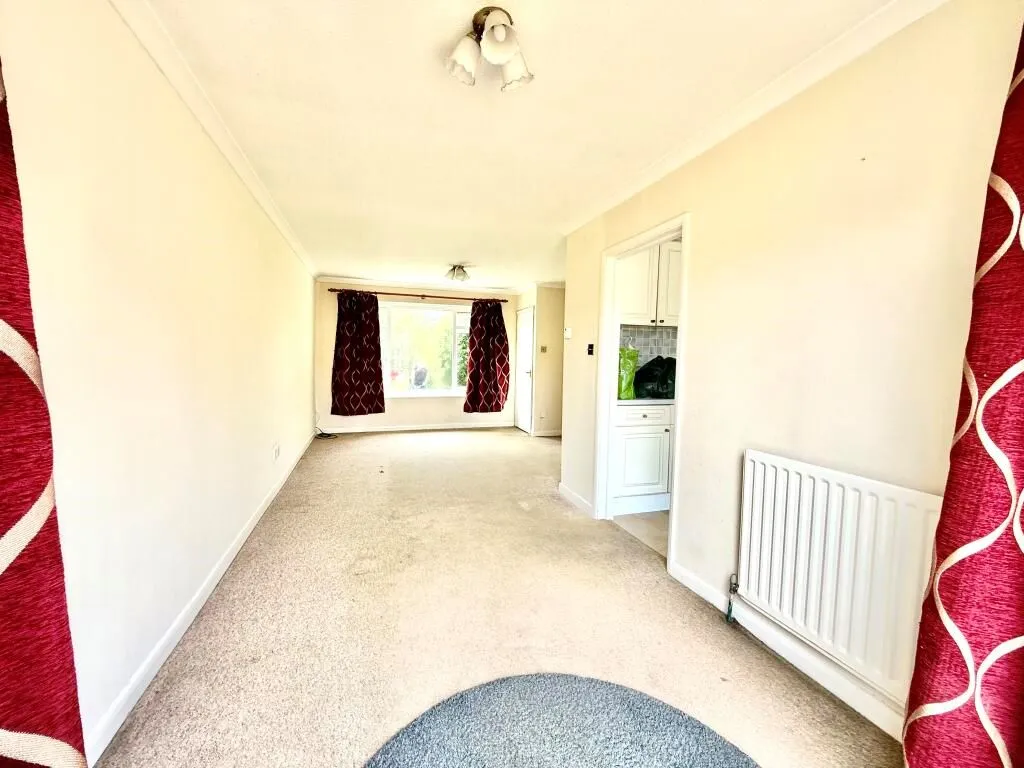 Hailsham, East Sussex, BN27 3DF - Online Properties