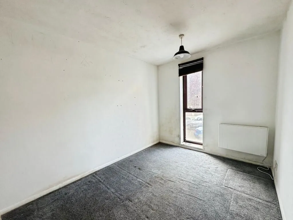 Sandown Heights, Frogmore, Fareham, Hampshire, PO14 3DD - Online Properties